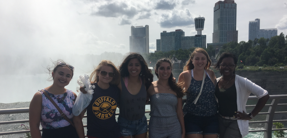 CLIMB Students at Niagara Falls. 