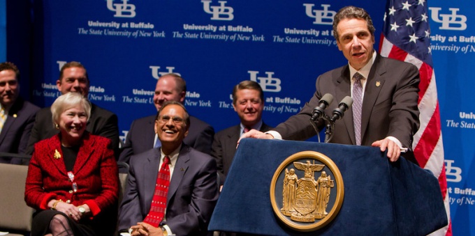 Governor Cuomo announces approval of UB's NYSUNY 2020 Challenge Grant. 