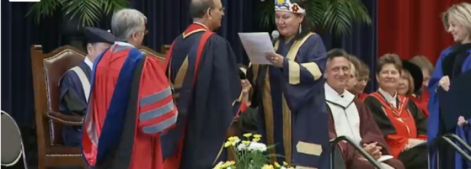 President Tripathi receives an honorary degree from Brock University. 