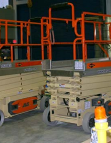 Zoom image: Figure 2.32: Electric scissor lifts (click to enlarge) 