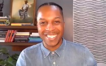 Zoom image: Tony Award-Winning Actor &amp; Musician, Leslie Odom Jr., performed at a virtual event on Oct. 14, 2020. 