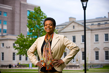 Lorraine Collins is using cell phone technology to study drug use and alcohol abuse among young adults.