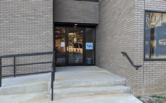 Ramp and barrier-free entrance to Clemens Hall. 