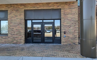 Barrier-free entrance to the Computing Center. 