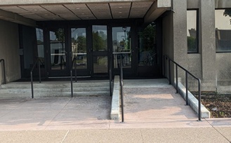 Ramp to the barrier-free entrance in Crofts Hall. 