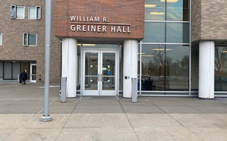 Barrier-free entrance in Greiner Hall. 