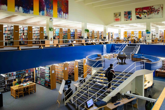Charles B. Sears Law Library, O’Brian Hall, UB North Campus. Photographer: Meredith Forrest Kulwicki. 