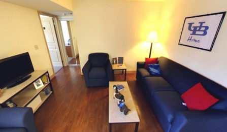 Flint Village 2 bed 2 bath Kitchen & Living Room (Panoramic View). 