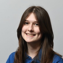 Headshot of Parapro Cora Mantell.