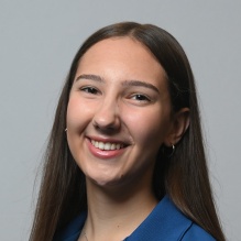 Headshot of Parapro Maddy Uh. 