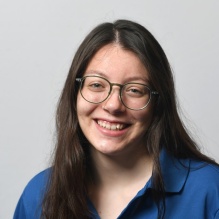 Katlin McNeil headshot.