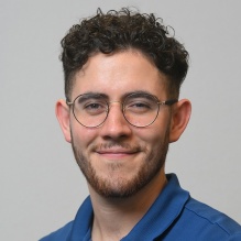 Headshot of Parapro Daniel Ruano.
