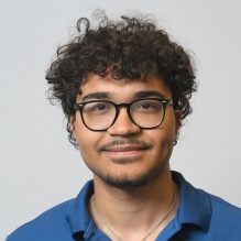 Headshot of Parapro Omir Henriquez. 