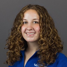 Headshot of Amanda Fox.