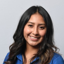 Headshot of Parapro Maria Luna Mendez.