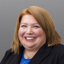 Headshot of Kristin Yager. 