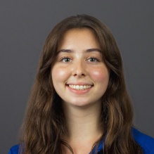 Headshot of Mackenzie Keil. 