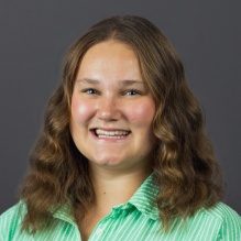 Headshot of Leah Kania. 