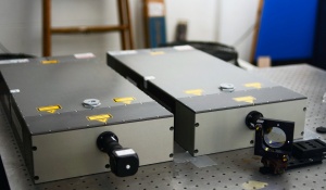 Detail of laser dual-heads, for the two high-speed (1 kHz) 30mJ/pulse Nd:YLF (527 nm) lasers. 