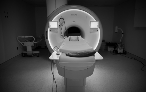 Photo of a Philips scanner. 