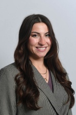 Headshot of Amara Ventura. 