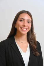 Headshot of Natalie Kassirer.