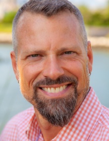 Photo of Dr. Nathan H. Lents. 