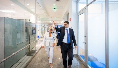 President Genco tours UB's Center of Excellence in Bioinformatics and Life Sciences. 