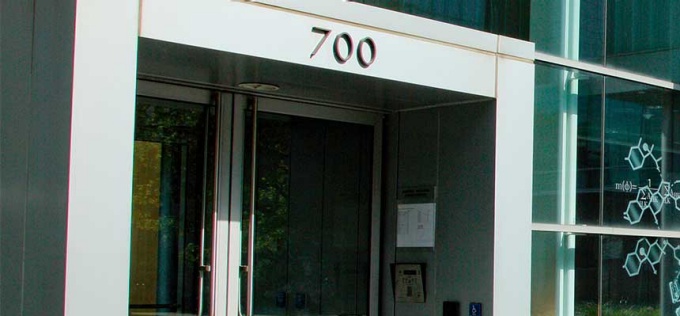 door with 700 address on it. 