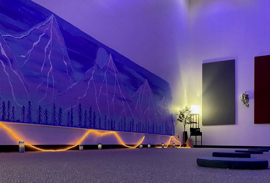 interior of the Reflection Room. 