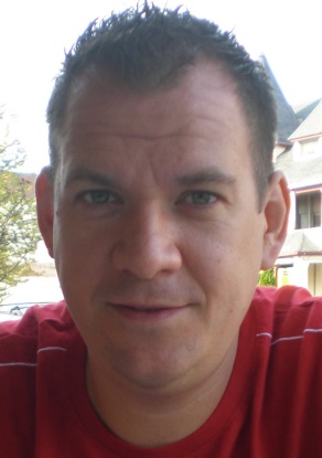 Neil Williams. 