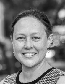 Tracy Hadden Loh headshot.