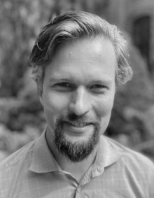 Ethan Kent headshot.