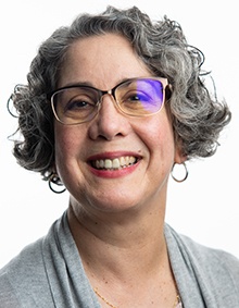 Barba Barbara Avila-Shah. 