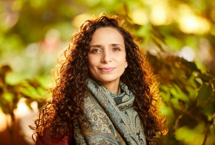 Ella Al-Shamahi. 