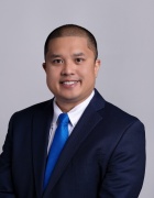 Trung Nguyen headshot. 