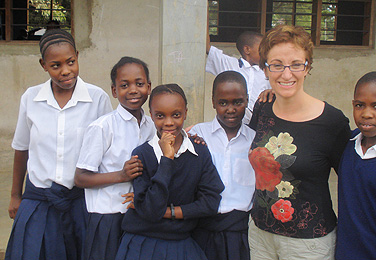 UB Idol: Tommie Babbs wows the crowd and judges with &ldquo;Always and Forever.&rdquo;