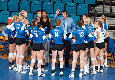 UB Idol: Tommie Babbs wows the crowd and judges with &ldquo;Always and Forever.&rdquo;