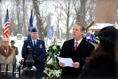 James A. “Beau” Willis, executive vice president for university support services, delivers remarks at the Fillmore gravesite in Forest Lawn.